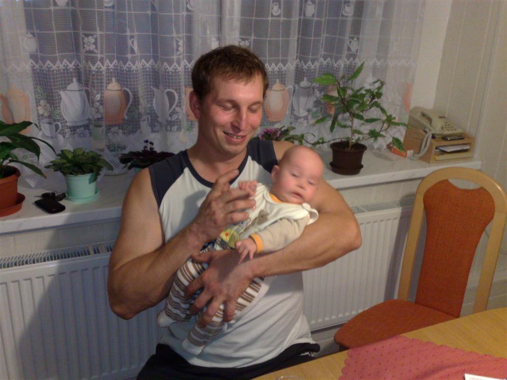 25102009869 (Large).jpg